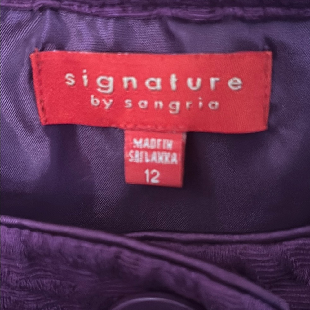 Purple Sleeveless Dress with Button Detail - Picture 2 of 4